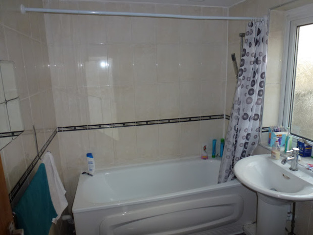  Image of 3 bedroom Terraced house to rent in Claude Road Cardiff CF24 at Claude Road  Cardiff, CF24 3QB