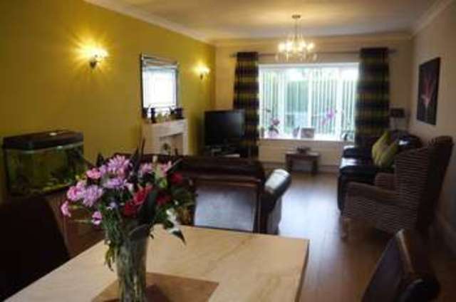  Image of 3 bedroom Detached house for sale in Clementhorpe Lane Gilberdyke Brough HU15 at Gilberdyke East Riding Of Yorkshire, HU15 2UQ