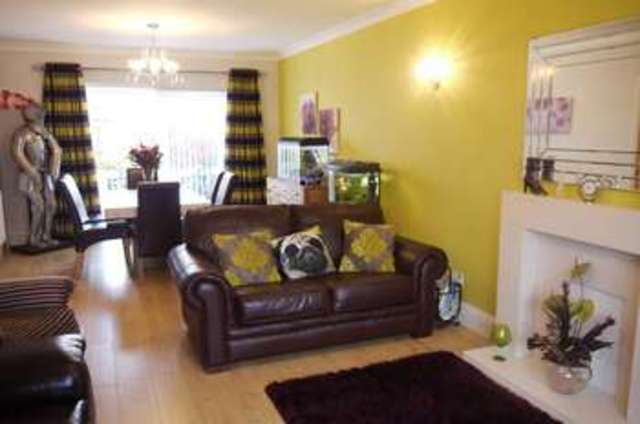  Image of 3 bedroom Detached house for sale in Clementhorpe Lane Gilberdyke Brough HU15 at Gilberdyke East Riding Of Yorkshire, HU15 2UQ
