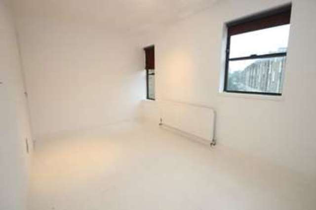 Image of 2 bedroom Property to rent in Cleveland Road London N1 at Cleveland Road  London, N1 3ET