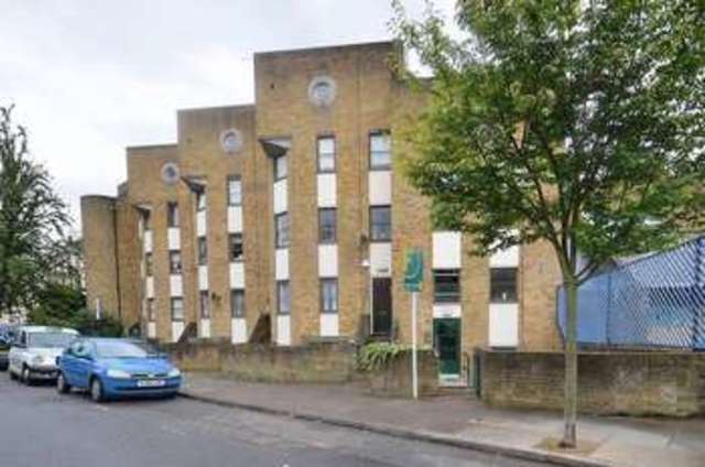  Image of 2 bedroom Property to rent in Cleveland Road London N1 at Cleveland Road  London, N1 3ET
