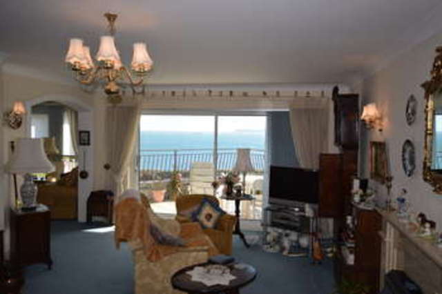  Image of 2 bedroom Flat for sale in The Headlands Cliff Road Torquay TQ2 at Torquay  Cockington, TQ2 6SW