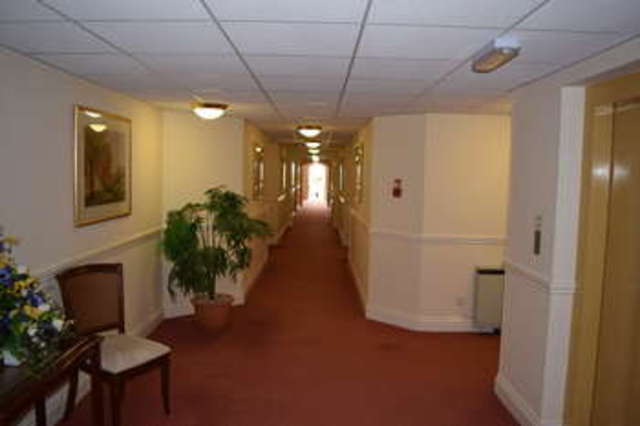  Image of 2 bedroom Flat for sale in The Headlands Cliff Road Torquay TQ2 at Torquay  Cockington, TQ2 6SW