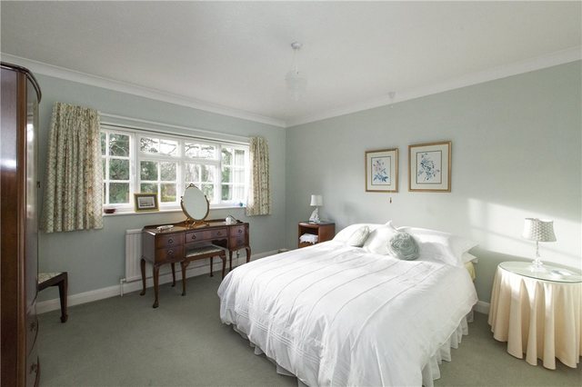  Image of 4 bedroom Detached house for sale in Clifford Avenue Ilkley LS29 at Middleton Ilkley Ilkley, LS29 0AS