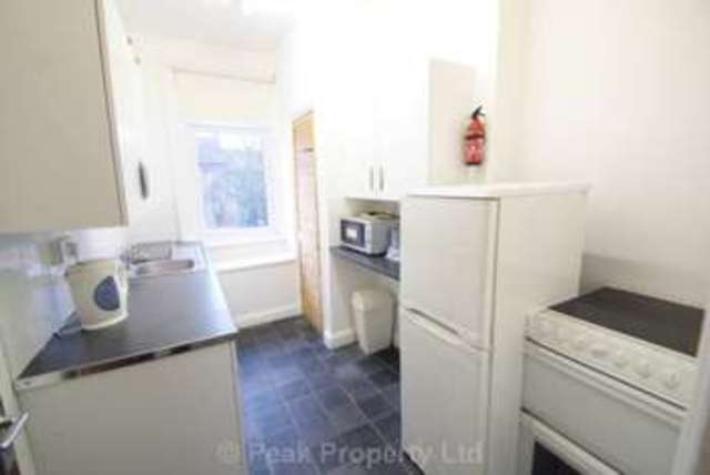  Image of 1 bedroom House Share to rent in Clifftown Road Southend-on-Sea SS1 at Clifftown Road  Southend On Sea, SS1 1AB