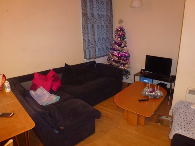  Image of 2 bedroom Apartment to rent in Clifton Street Cardiff CF24 at Clifton Street  Cardiff, CF24 1LZ