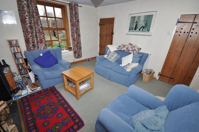  Image of 3 bedroom Terraced house for sale in Clifts Buildings Frome BA11 at Clifts Buildings  Frome, BA11 1LY