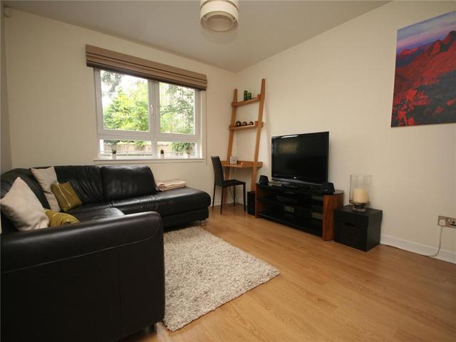  Image of 2 bedroom Flat to rent in Clockmill Lane Edinburgh EH8 at Meadowbank Edinburgh Edinburgh, EH8 8HY