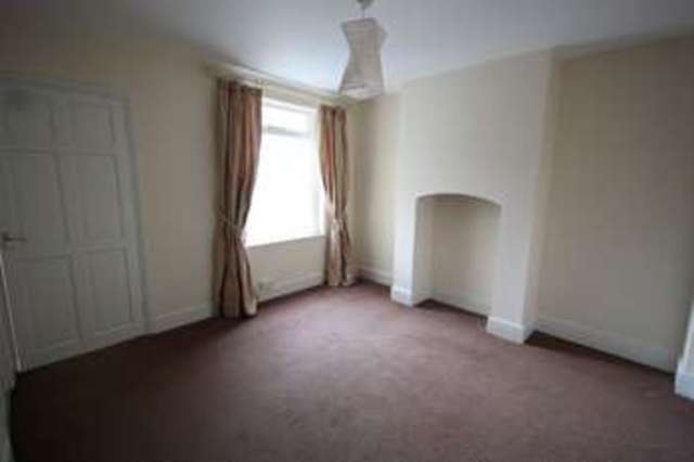  Image of 3 bedroom Detached house to rent in Clopton Road Stratford-upon-Avon CV37 at Clopton Road  Stratford upon Avon, CV37 6SN
