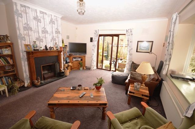  Image of 4 bedroom Detached house for sale in Clovelly Park Hindhead GU26 at Clovelly Park  Hindhead, GU26 6SZ