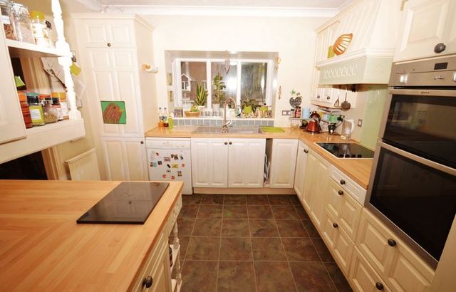  Image of 4 bedroom Detached house for sale in Clovelly Park Hindhead GU26 at Clovelly Park  Hindhead, GU26 6SZ