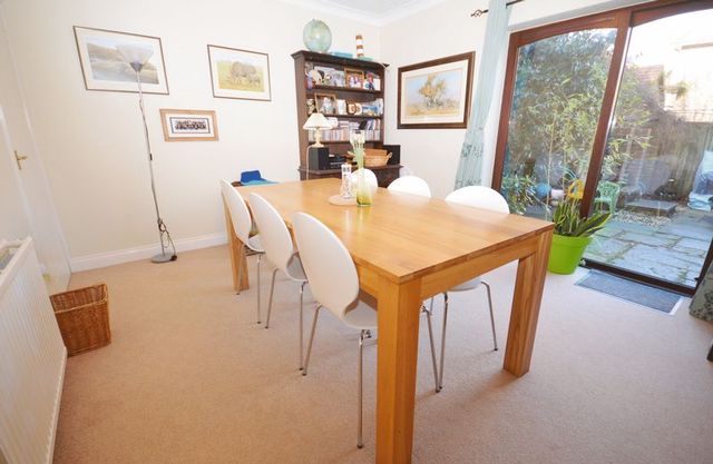  Image of 4 bedroom Detached house for sale in Clovelly Park Hindhead GU26 at Clovelly Park  Hindhead, GU26 6SZ