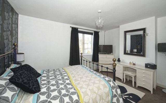  Image of 4 bedroom Terraced house for sale in Brettell Lane Wordsley Stourbridge DY8 at Brettell Lane Amblecote Stourbridge, DY8 4BN