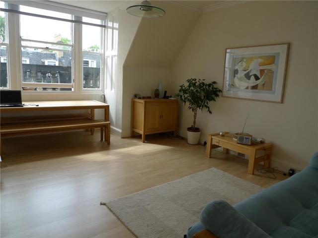  Image of 2 bedroom Flat to rent in Coates Gardens Edinburgh EH12 at West End Edinburgh Edinburgh, EH12 5LE