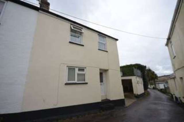  Image of 2 bedroom Detached house for sale in Cofton Hill Cockwood Exeter EX6 at Cofton Hill  Cockwood, EX6 8RB