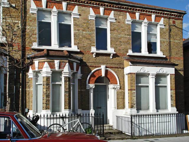  Image of 2 bedroom Flat for sale in Colenso Road London E5 at Colenso Road  Clapton, E5 0SL