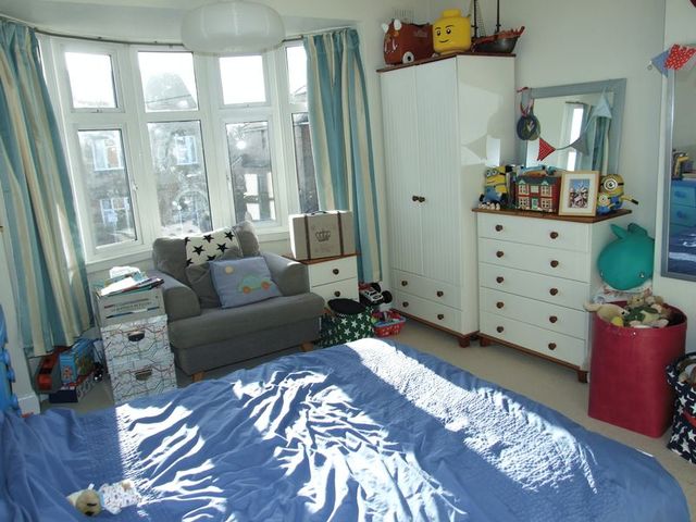  Image of 3 bedroom Semi-Detached house for sale in Colgrove Road Loughborough LE11 at Colgrove Road  Loughborough, LE11 3NL