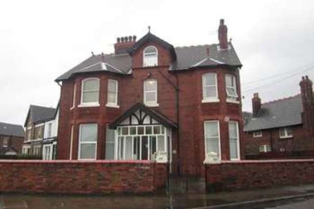  Image of 1 bedroom Flat to rent in College Road Crosby Liverpool L23 at Liverpool, L23 7TJ