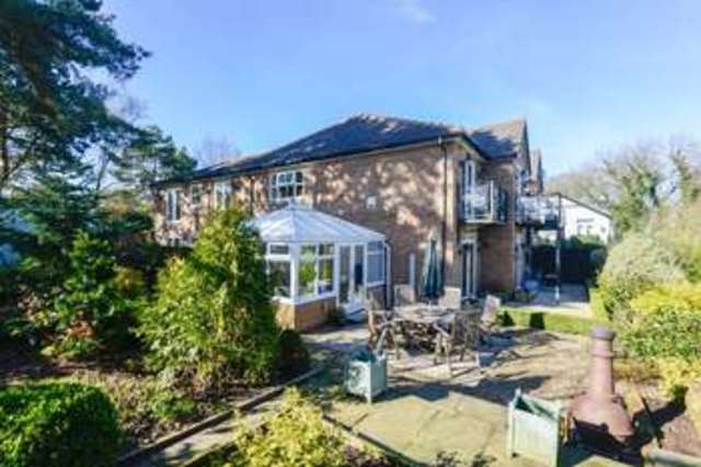  Image of 2 bedroom Flat for sale in College Road Upholland Skelmersdale WN8 at College Road Upholland Skelmersdale, WN8 0PT
