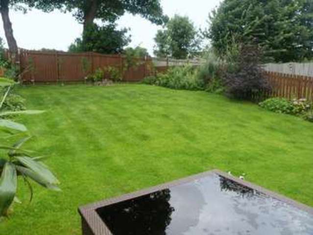  Image of 3 bedroom Detached house for sale in College View Armley Leeds LS12 at College View  Leeds, LS12 3LT