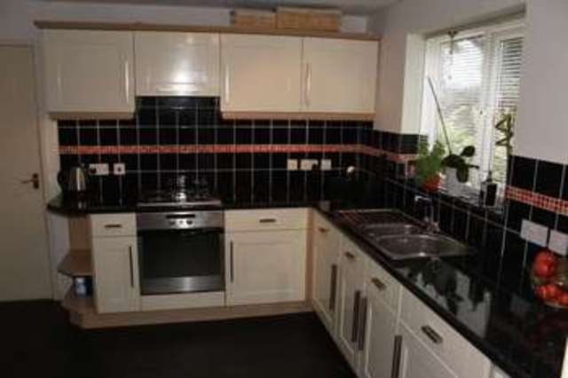  Image of 3 bedroom Detached house for sale in College View Armley Leeds LS12 at College View  Leeds, LS12 3LT