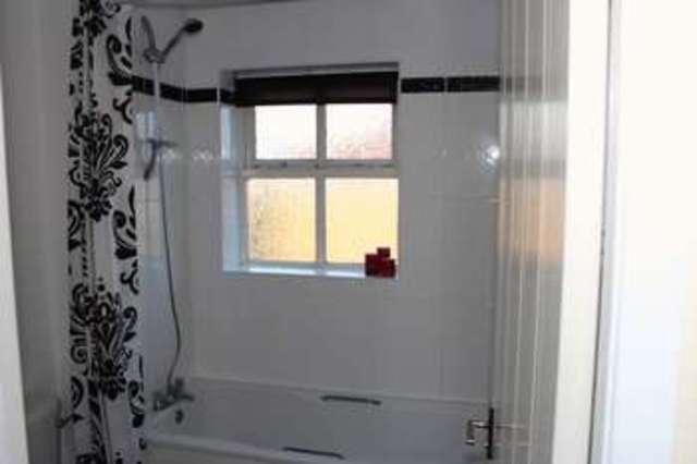  Image of 3 bedroom Detached house for sale in College View Armley Leeds LS12 at College View  Leeds, LS12 3LT