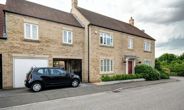  Image of 5 bedroom Detached house for sale in Collier Close Ely CB6 at Collier Close  Ely, CB6 3WX