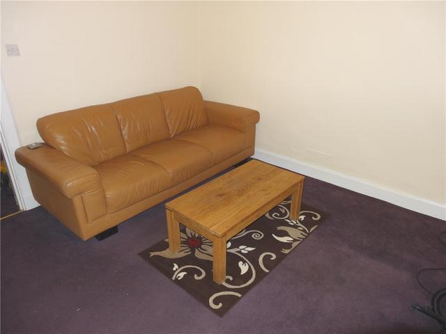  Image of 1 bedroom Flat to rent in Collier Street Johnstone PA5 at Johnstone Renfrewshire Renfrewshire, PA5 8AR