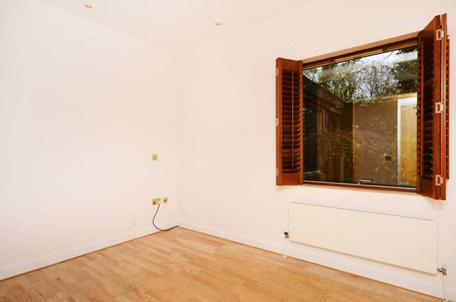  Image of 3 bedroom Detached house for sale in Collison Place Manor Road London N16 at Collison Place, Manor Road  Stoke Newington, N16 5AY
