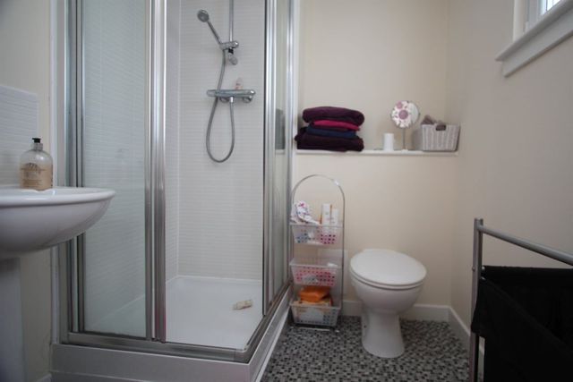  Image of 2 bedroom Flat to rent in Colonsay View Edinburgh EH5 at Granton Edinburgh Edinburgh, EH5 1FH
