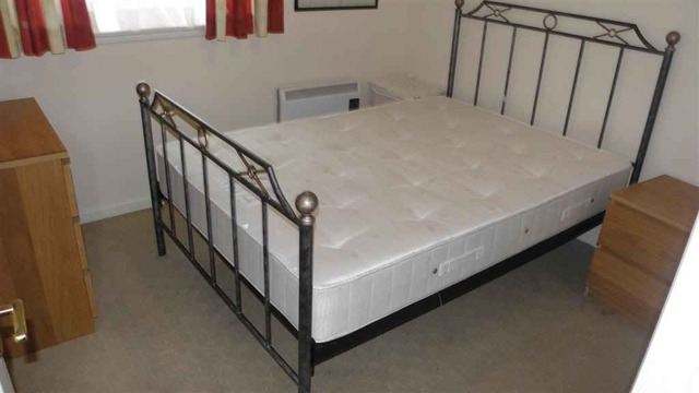  Image of 2 bedroom Flat to rent in Columbia Avenue Livingston EH54 at Howden West Lothian West Lothian, EH54 6PR