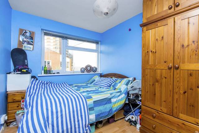 Image of 4 bedroom Detached house for sale in Columbine Way Lewisham Road London SE13 at Columbine Way, Lewisham Road  Lewisham, SE13 7LQ