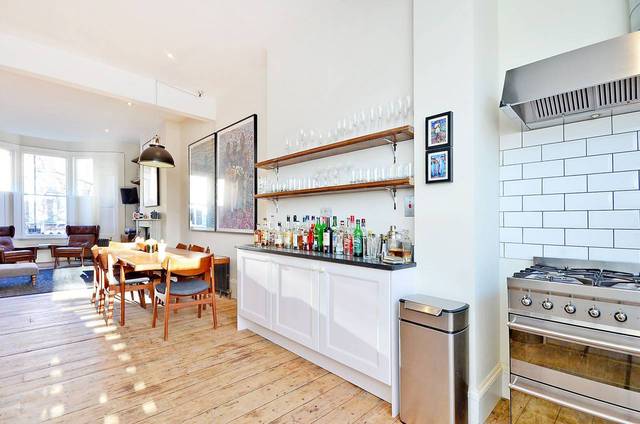  Image of 4 bedroom Maisonette for sale in Colvestone Crescent London E8 at Colvestone Crescent  Dalston, E8 2LH