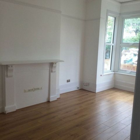  Image of 1 bedroom Flat to rent in Colworth Road London E11 at Colworth Road  London, E11 1JA