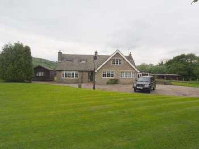  Image of 5 bedroom Detached house for sale in Combs Road Chapel-En-Le-Frith High Peak SK23 at Combs  High Peak, SK23 9UW