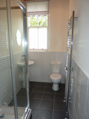  Image of 1 bedroom Flat to rent in Comely Bank Street Edinburgh EH4 at Comely Bank Edinburgh Edinburgh, EH4 1AR