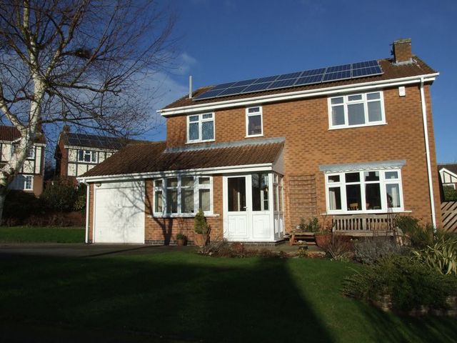  Image of 4 bedroom Detached house for sale in Compton Close Loughborough LE11 at Compton Close  Loughborough, LE11 3SF