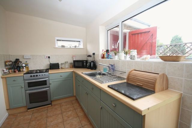  Image of 2 bedroom Flat for sale in Concorde Drive Westbury-on-Trym Bristol BS10 at Concorde Drive Westbury On Trym BRISTOL, BS10 6PZ