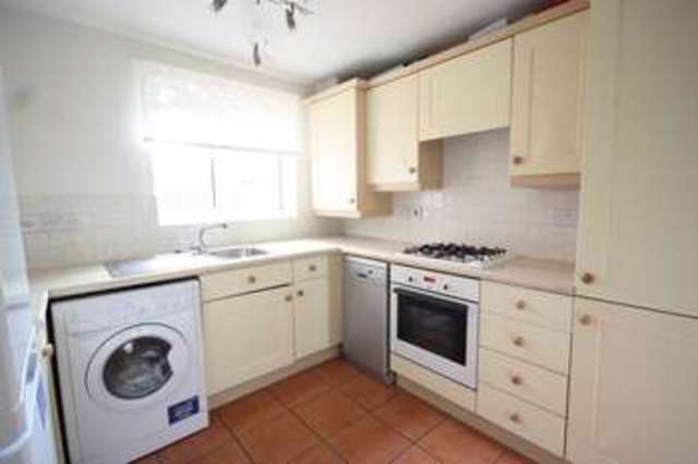 Image of 2 bedroom Flat to rent in Congreve Way Stratford-upon-Avon CV37 at Congreve Way  Stratford upon Avon, CV37 7JX
