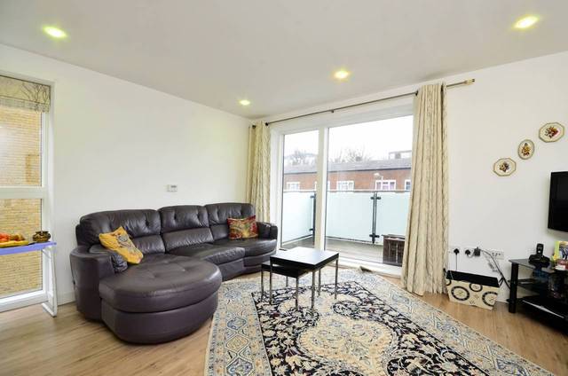  Image of 1 bedroom Flat for sale in Conington Road London SE13 at Conington Road  Lewisham, SE13 7FL