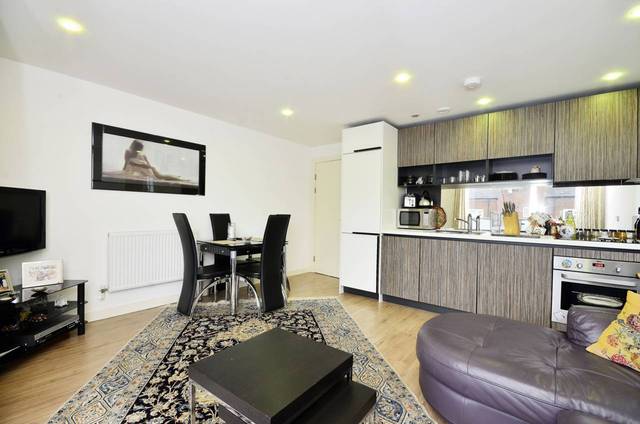 Image of 1 bedroom Flat for sale in Conington Road London SE13 at Conington Road  Lewisham, SE13 7FL