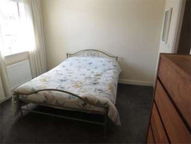  Image of 3 bedroom Semi-Detached house for sale in Conquest Drive Hailsham BN27 at Hailsham, BN27 1EF