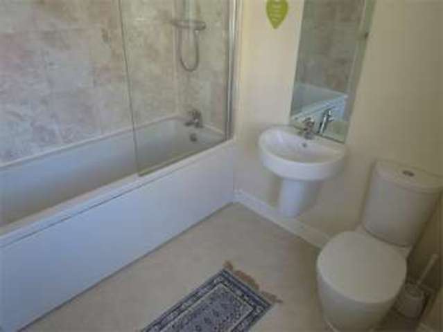  Image of 3 bedroom Semi-Detached house for sale in Conquest Drive Hailsham BN27 at Hailsham, BN27 1EF
