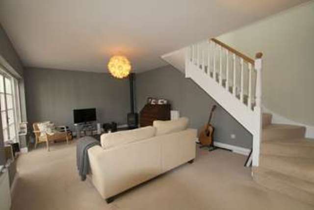  Image of 4 bedroom Semi-Detached house for sale in High Road Cookham Maidenhead SL6 at COOKHAM, SL6 9HZ