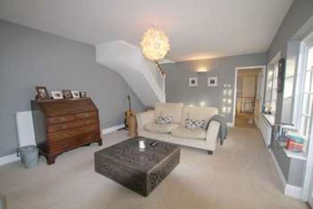  Image of 4 bedroom Semi-Detached house for sale in High Road Cookham Maidenhead SL6 at COOKHAM, SL6 9HZ