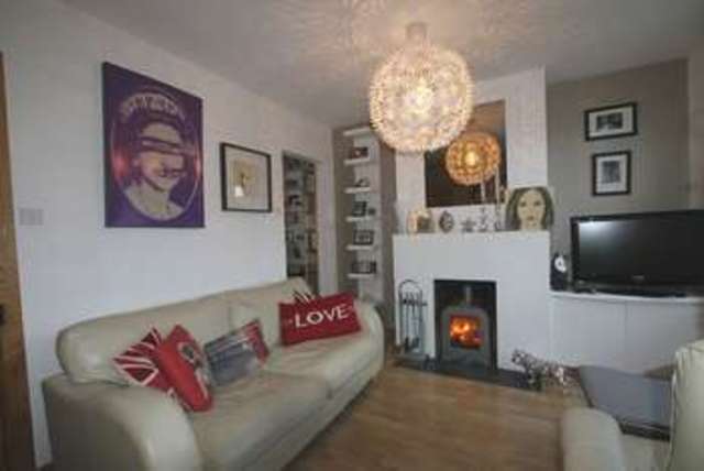  Image of 2 bedroom Terraced house for sale in Lower Road Cookham Maidenhead SL6 at COOKHAM, SL6 9HA