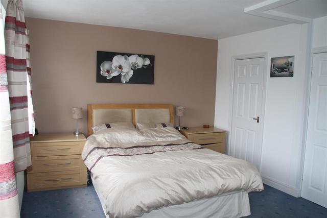  Image of 4 bedroom Detached house for sale in Cookridge Drive Cookridge Leeds LS16 at Leeds  Tinshill, LS16 7LS