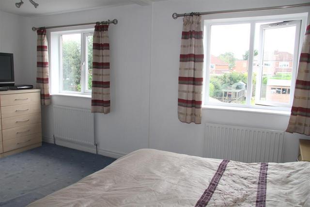  Image of 4 bedroom Detached house for sale in Cookridge Drive Cookridge Leeds LS16 at Leeds  Tinshill, LS16 7LS