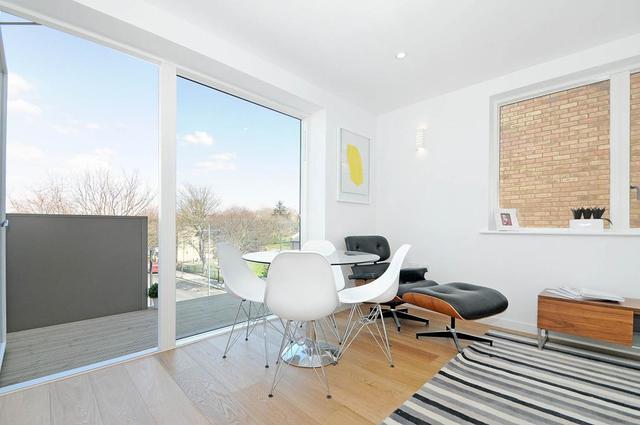  Image of 2 bedroom Flat to rent in Copenhagen Street London N1 at London  Barnsbury, N1 0JN