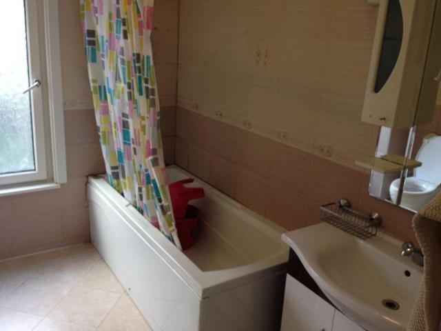  Image of 2 bedroom Flat to rent in Cornwallis Road London N9 at London, N9 0JJ